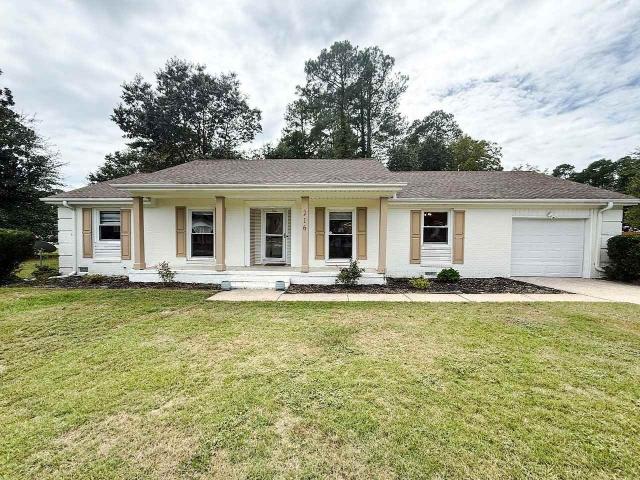 House for rent in Devonwood, Fayetteville