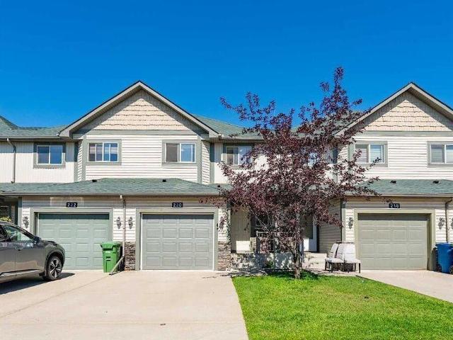 House for rent in Airdrie, Alberta