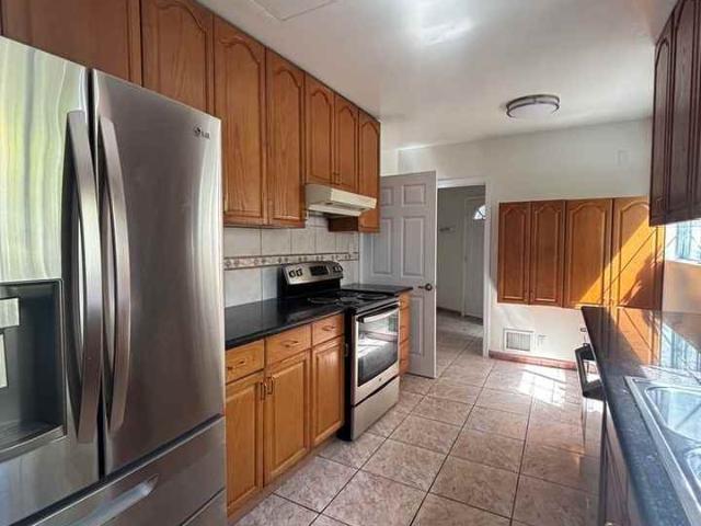 House for rent in Los Angeles