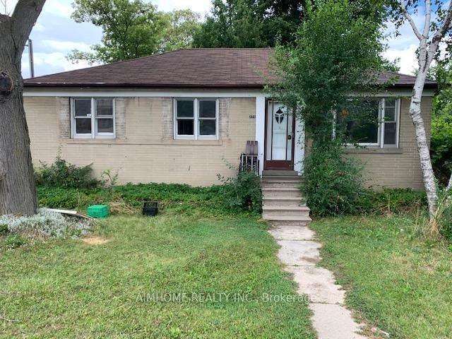 House for rent in Woburn, Ontario