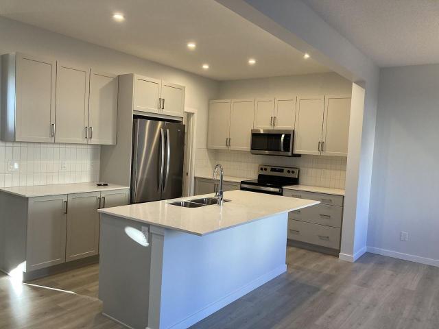 House for rent in Wedgewood, Alberta