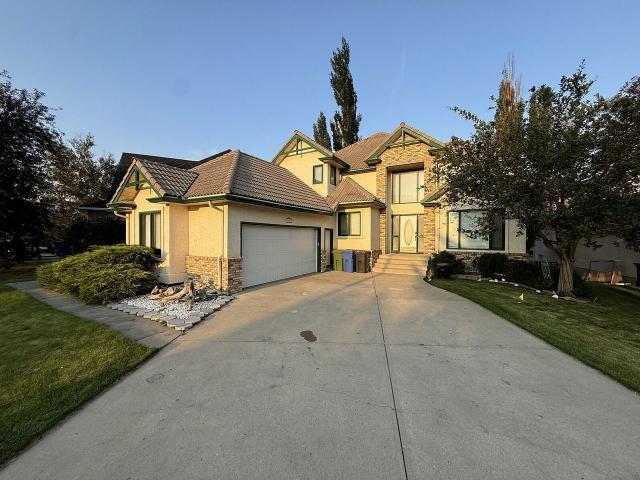 House for rent in Chestermere, Alberta