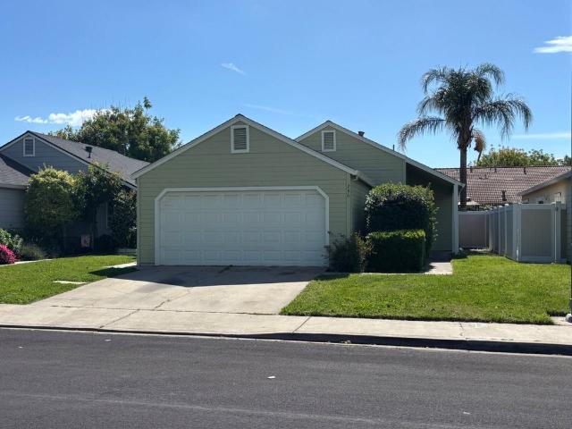 House for rent in Oakdale, California