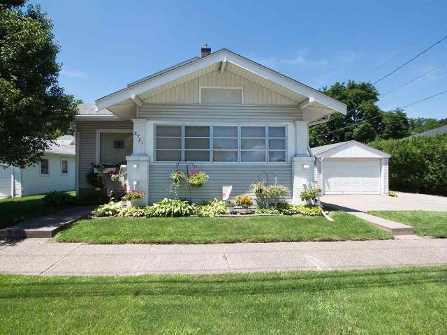 House for rent in Sheridan Park, Moline