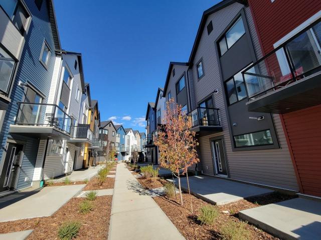 House for rent in Wedgewood, Alberta