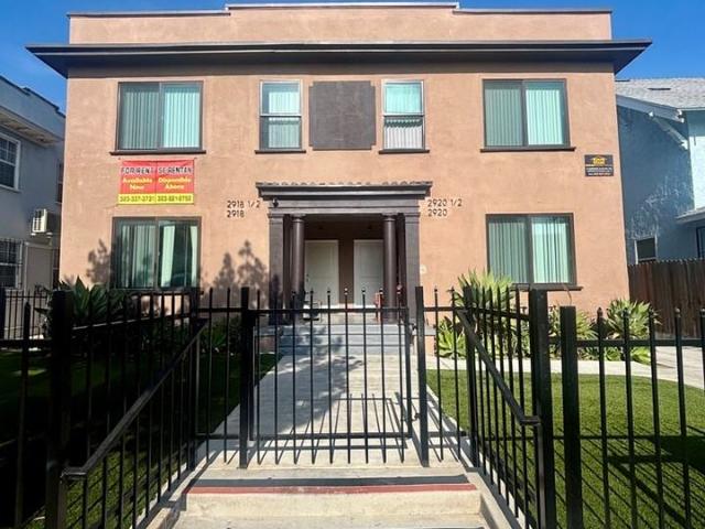 House for rent in Canoga Park, California