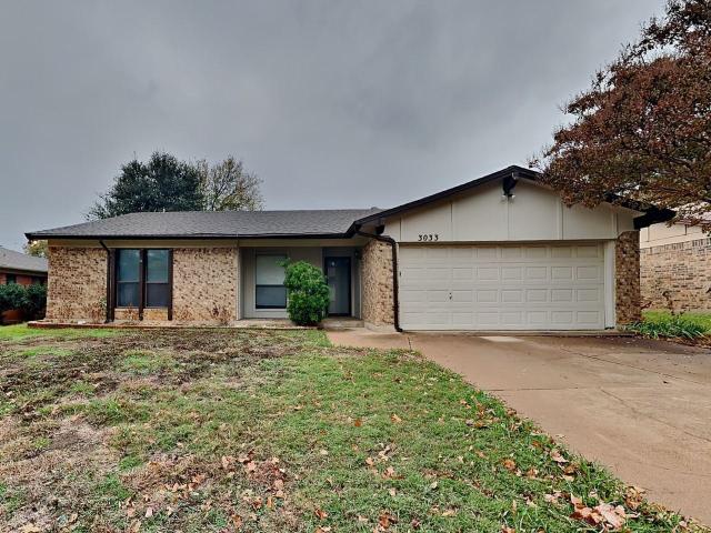 House for rent in Bedford, Texas