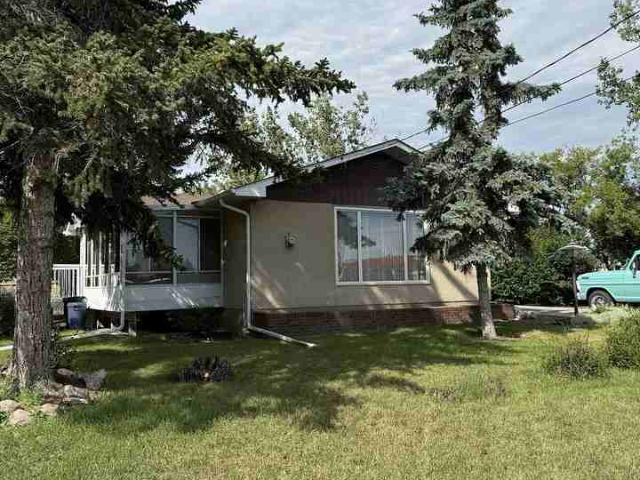House for rent in Airdrie, Alberta