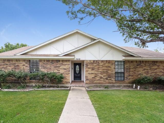 House for rent in Pecan Bend, Mesquite