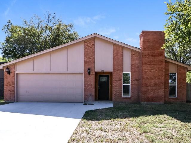 House for rent in Forest Hill, Texas