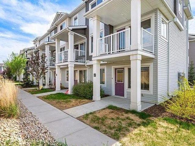 House for rent in Wedgewood, Alberta
