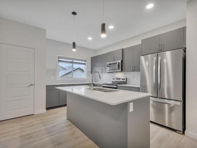 House for rent in Wedgewood, Alberta