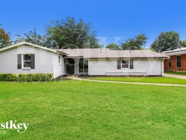 House for rent in Irving