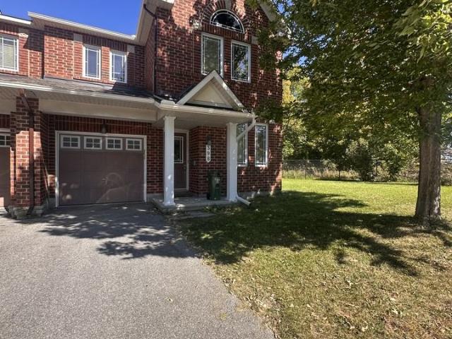 House for rent in Barrhaven East, Ottawa