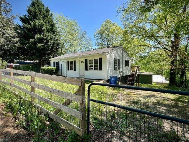 House for rent in Asheville