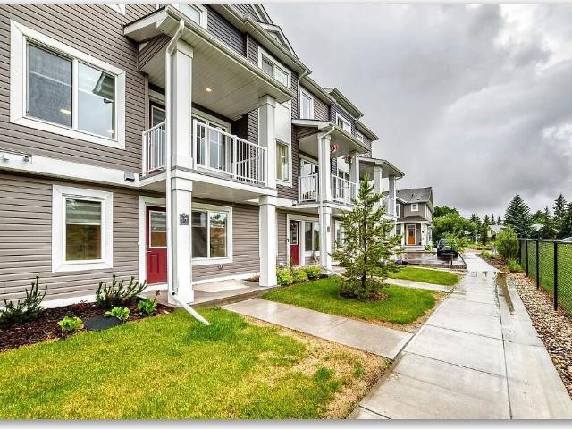House for rent in Wedgewood, Alberta