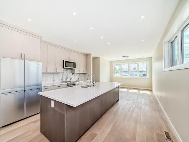 House for rent in Bowness, Calgary