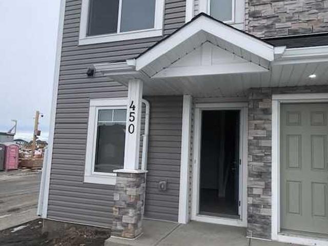 House for rent in Airdrie, Alberta