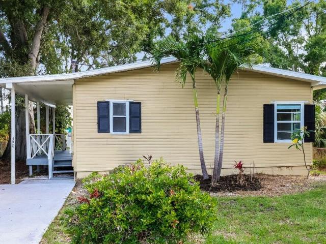 House for rent in Largo