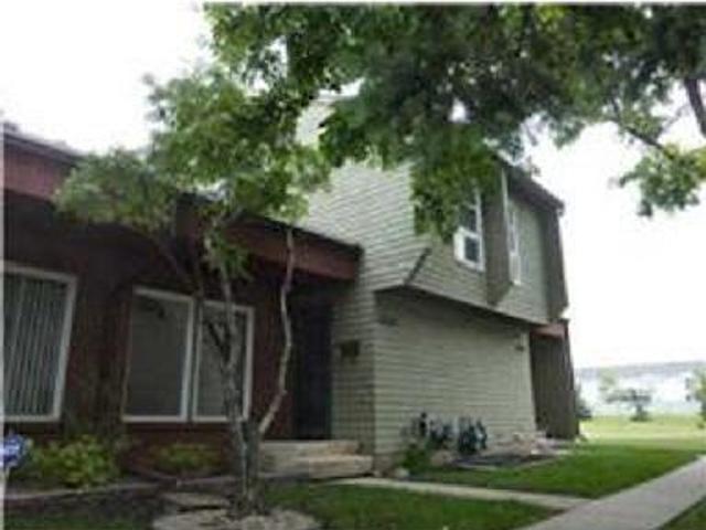 House for rent in Wedgewood, Alberta