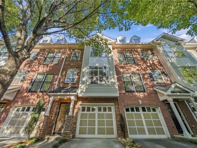 House for rent in Sandy Springs, Fulton County