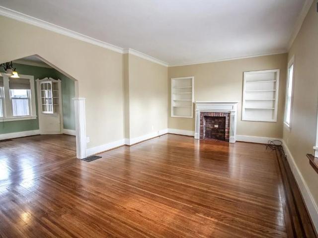 House for rent in Oak Hill, New York