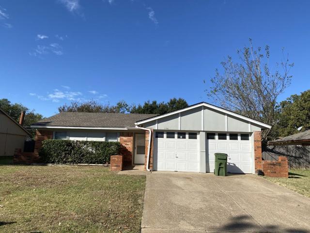 House for rent in Arlington, Tarrant County