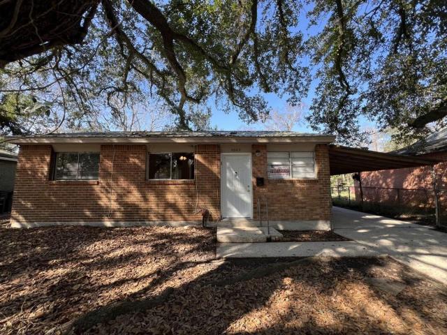House for rent in Greenwell Springs, Louisiana