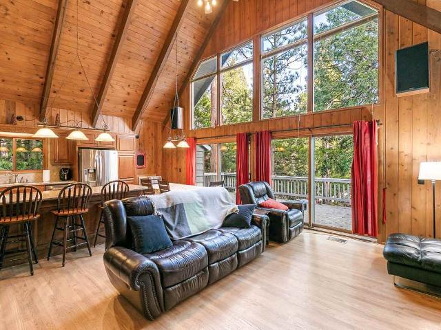 House for rent in Lake Arrowhead House for rent in Lake Arrowhead