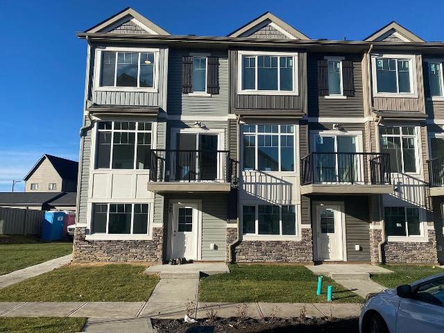 House for rent in Wedgewood, Alberta