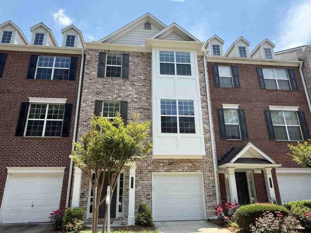 House for rent in Sandy Springs, Fulton County