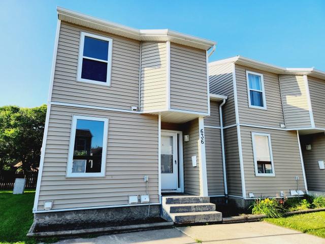 House for rent in Wedgewood, Alberta