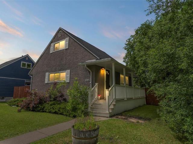House for rent in East St. Paul, Manitoba