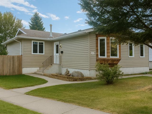 House for rent in Wedgewood, Alberta