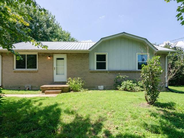 House for rent in Fairview