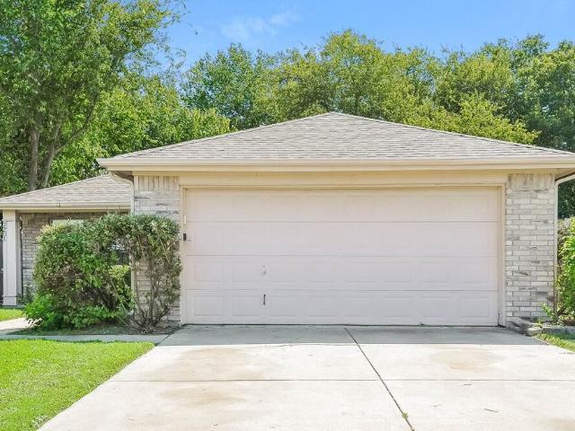 House for rent in Forest Hill, Texas