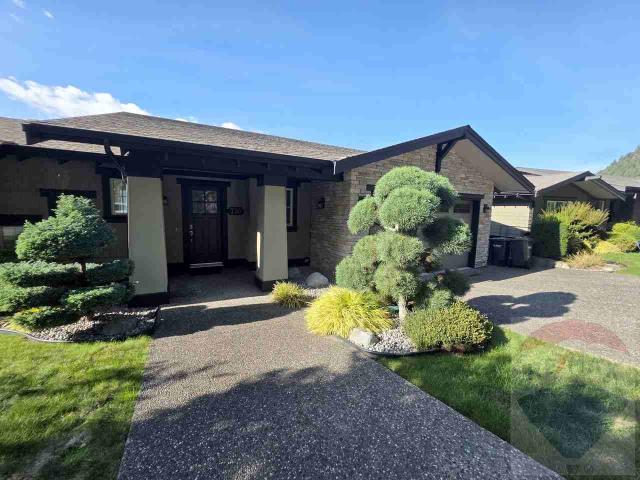 House for rent in Furry Creek, British Columbia