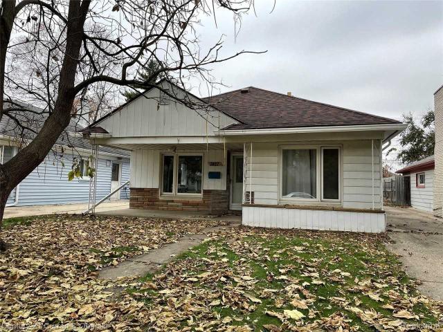 House for rent in Dearborn Heights, Michigan