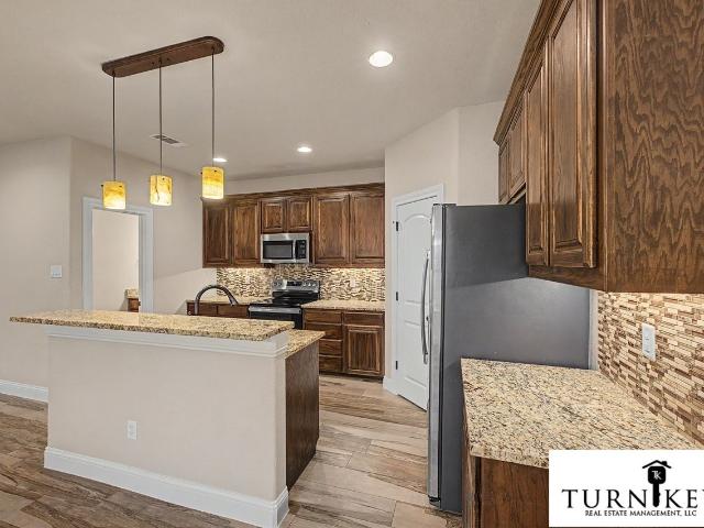 House for rent in Benbrook, Tarrant County