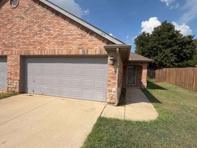 House for rent in Hurst, Tarrant County