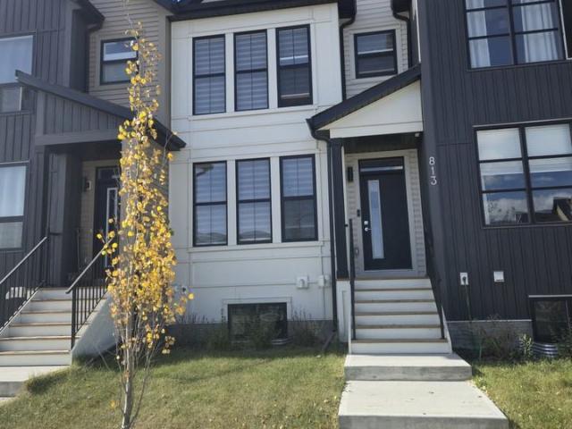 House for rent in Airdrie, Alberta