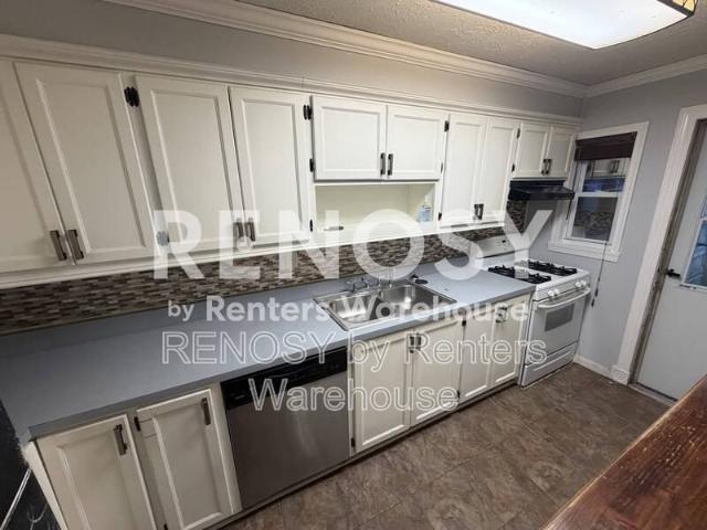 House for rent in Beverly Hills, Dundalk