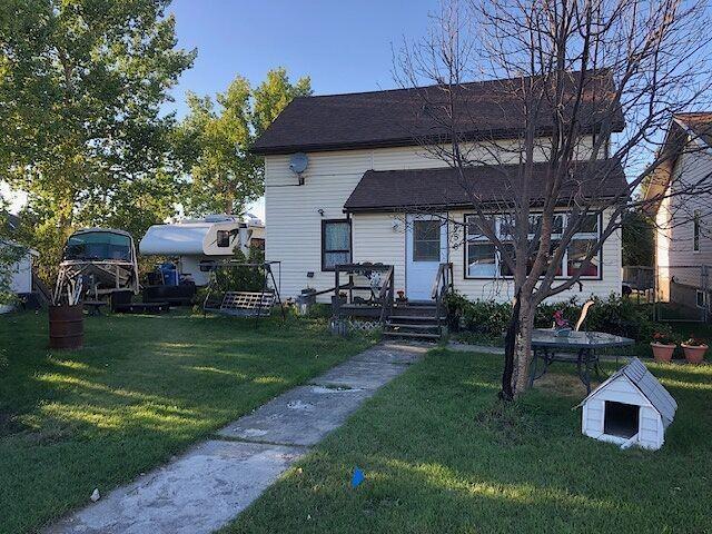 House for rent in Carstairs, Alberta