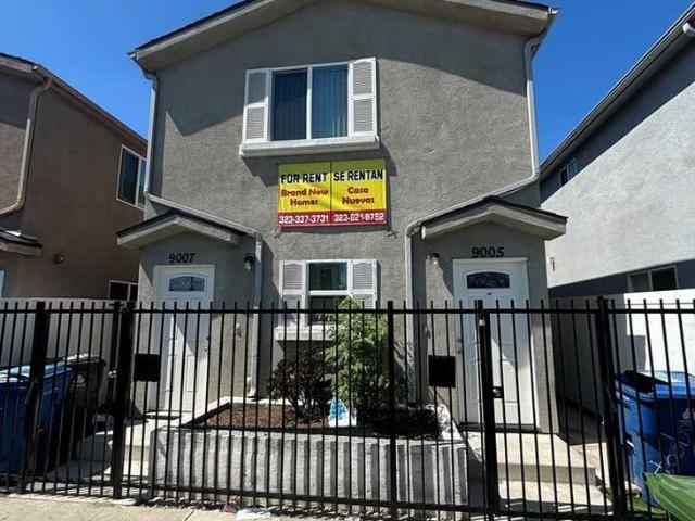 House for rent in Canoga Park, California