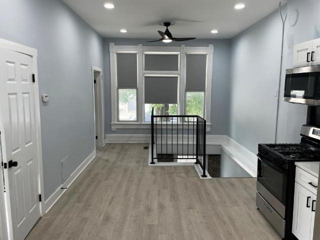House for rent in Chicago, Cook County
