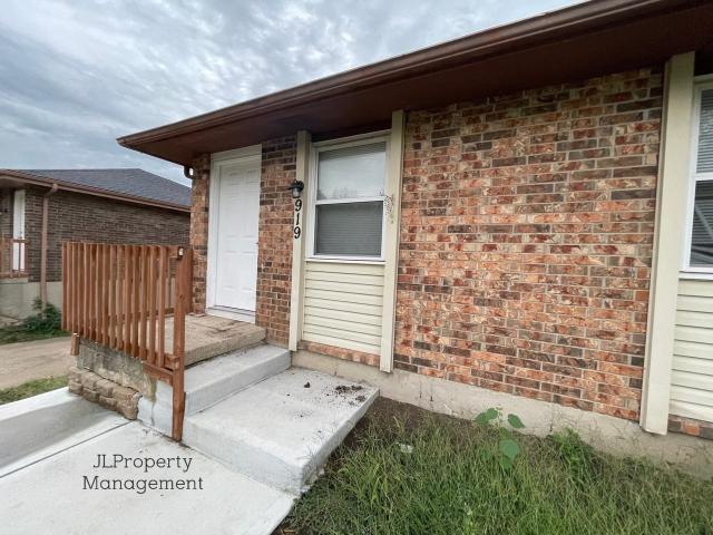 House for rent in Blue Springs, Missouri