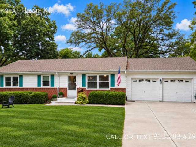 House for rent in Prairie Manor, Overland Park