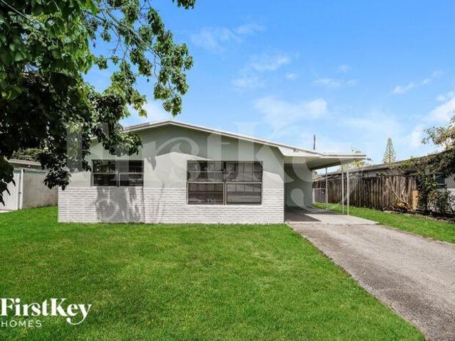 House for rent in Hollywood