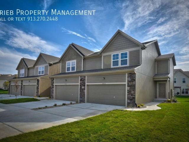 House for rent in Lenexa House for rent in Lenexa