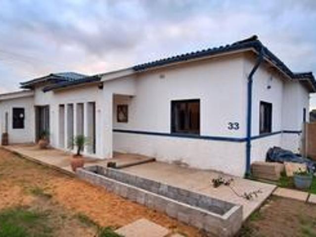 House for sale in Groot Brak Rivier, Western Cape